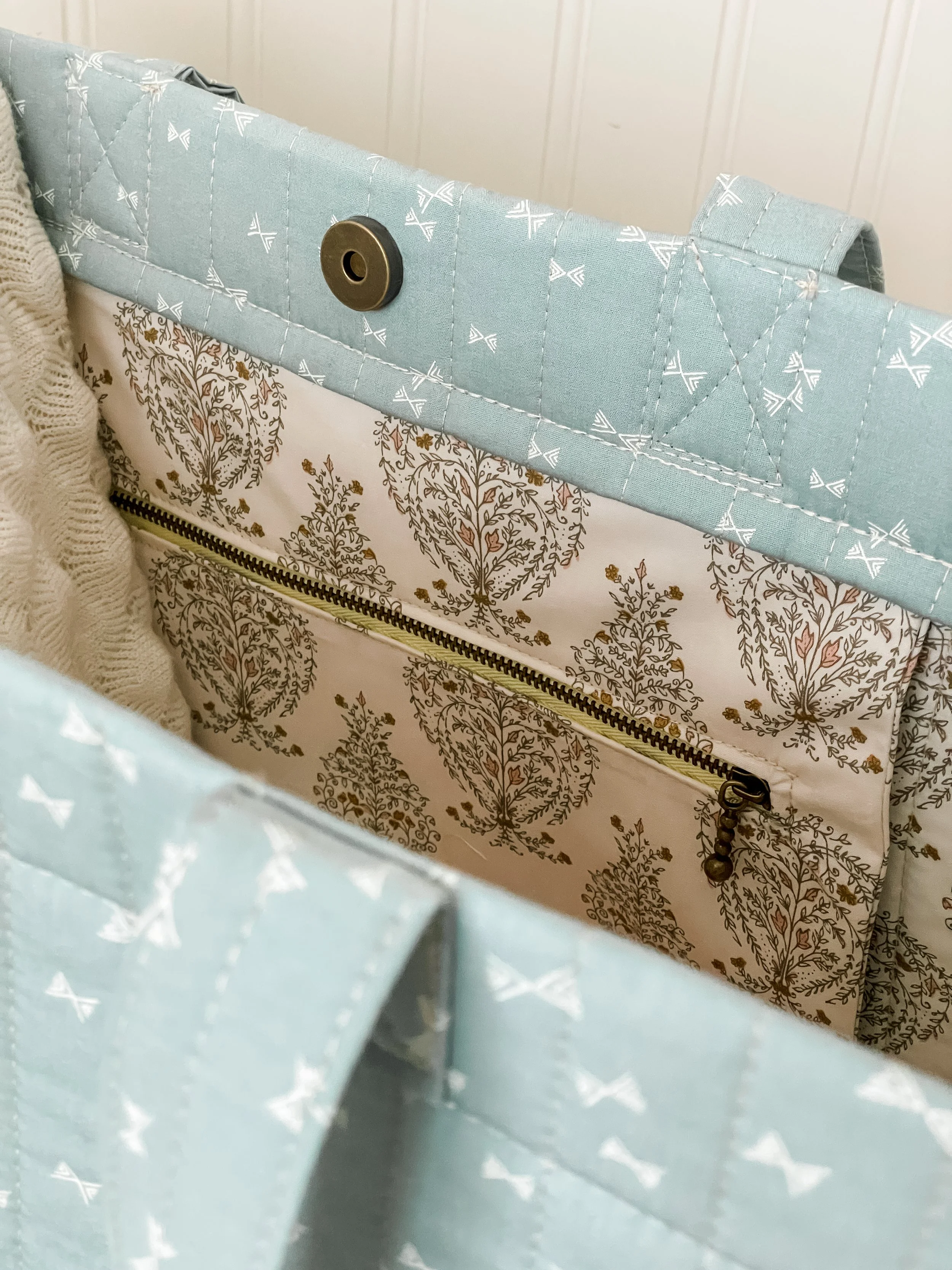Quilted Carryall — Sharon Holland Designs